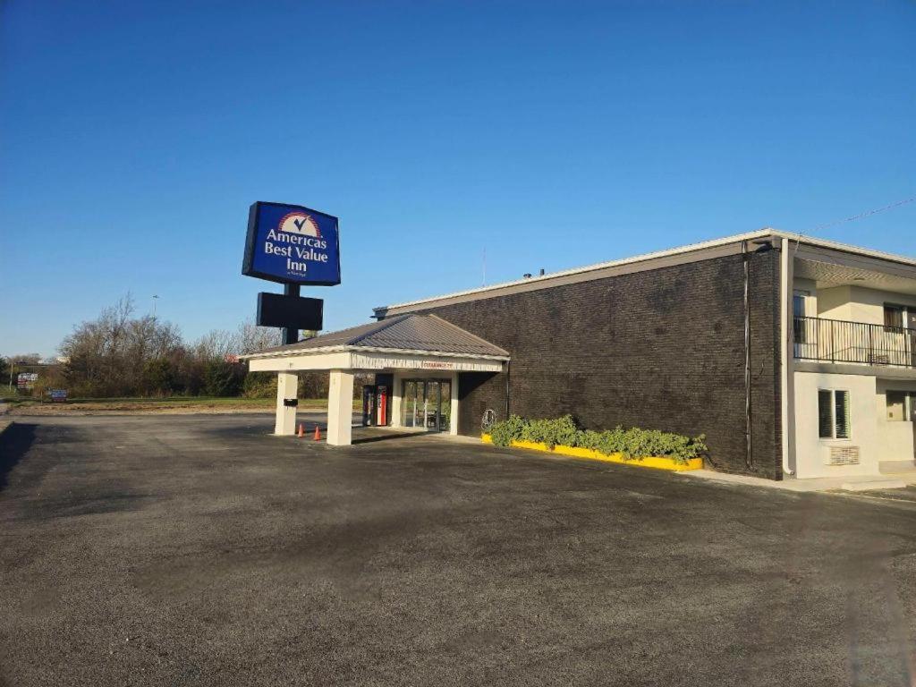 Americas Best Value Inn Elizabethtown Exterior photo